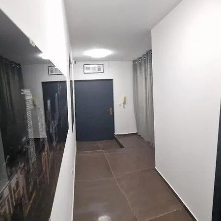 41 Апартаменты